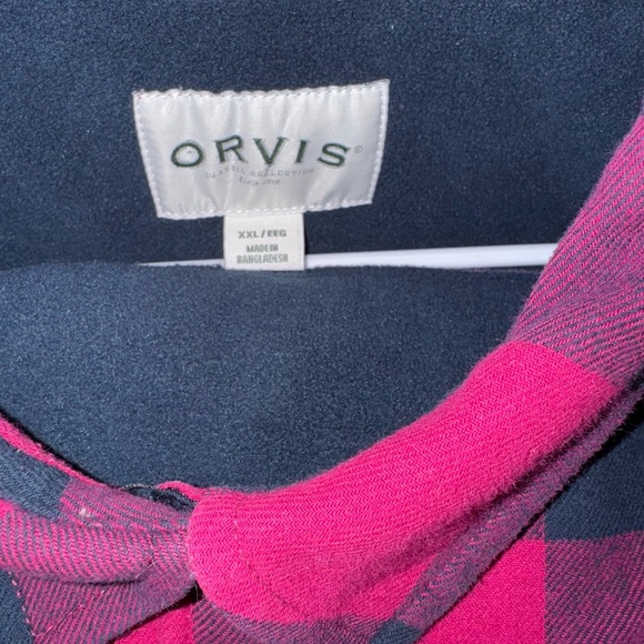 Men’s Orvis plaid Pink and Black Button-Up Shirt - Picture 5 of 6